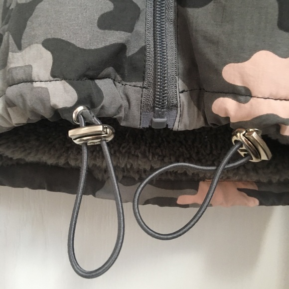 Camo jacket - Picture 4 of 5